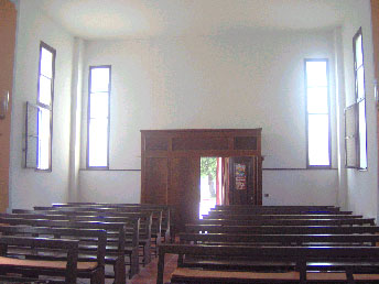 interno chiesa valdese 2